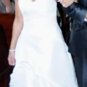 Understated tea length wedding/reception dress